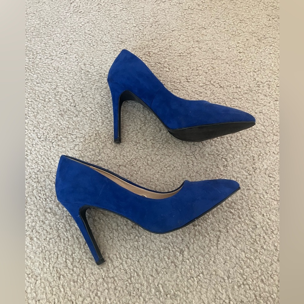 FOREVER 21 cobalt blue 💙 heels
